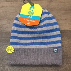 Sun Day Afternoon Reversible Winter Hat/Beanie Size M/L 3-12 NWT